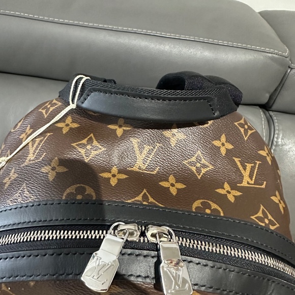 Louis Vuitton Maccasar Backpack - Picture 15 of 16